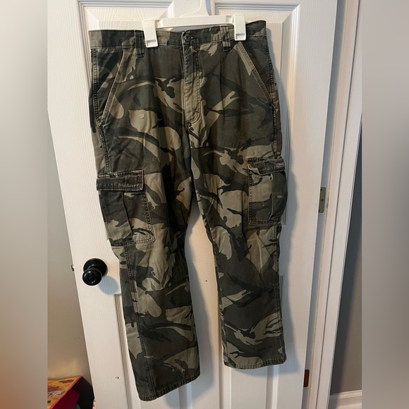 Wrangler Other - Men's Wrangler Fleece Lined Camouflage Pants Size 34x32